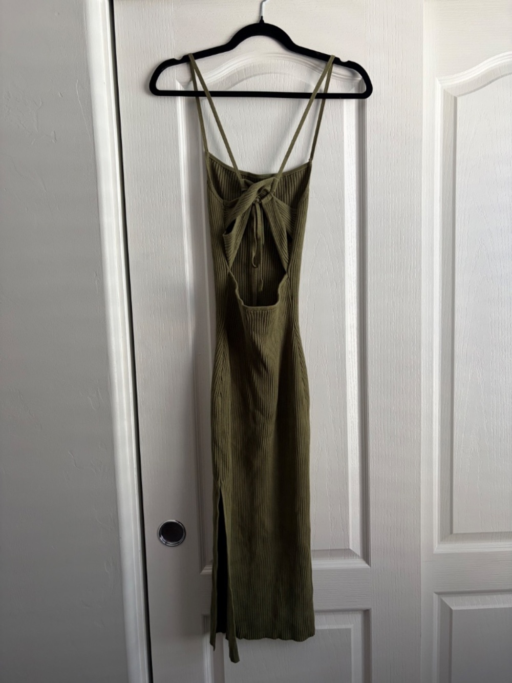 Abercrombie & Fitch Ribbed Lace-Up Midi Dress - Picture 3 of 7